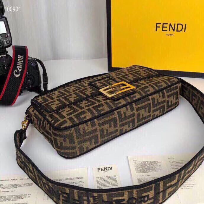 FDNI-Bags - Strap Story - 093