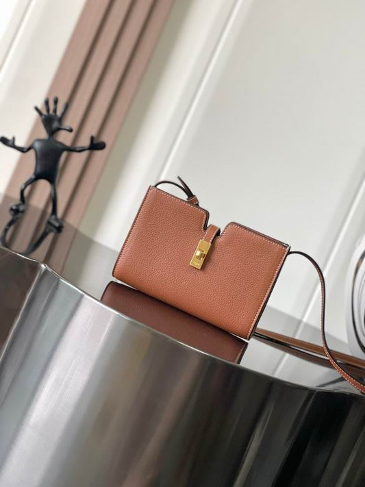 CLNE-Bags - Strap Story - 324