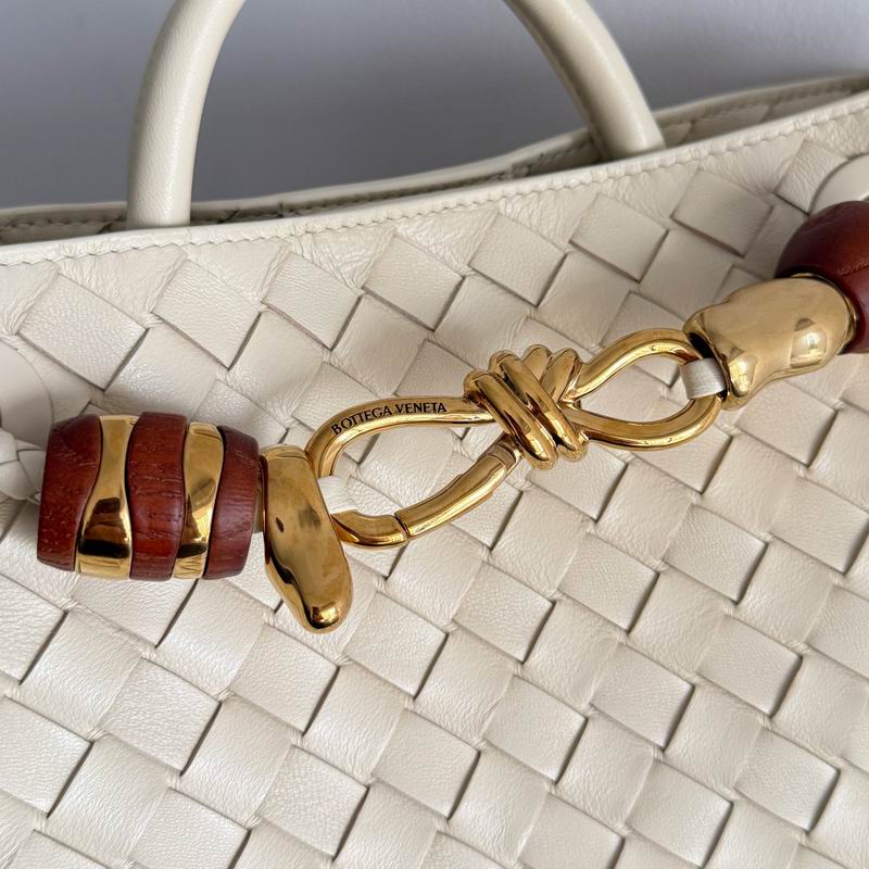 BTVA-Bags - Strap Story - 329