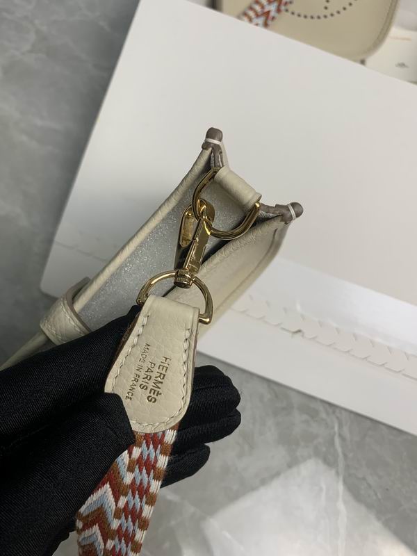 HMSM-Bags - Strap Story - 083
