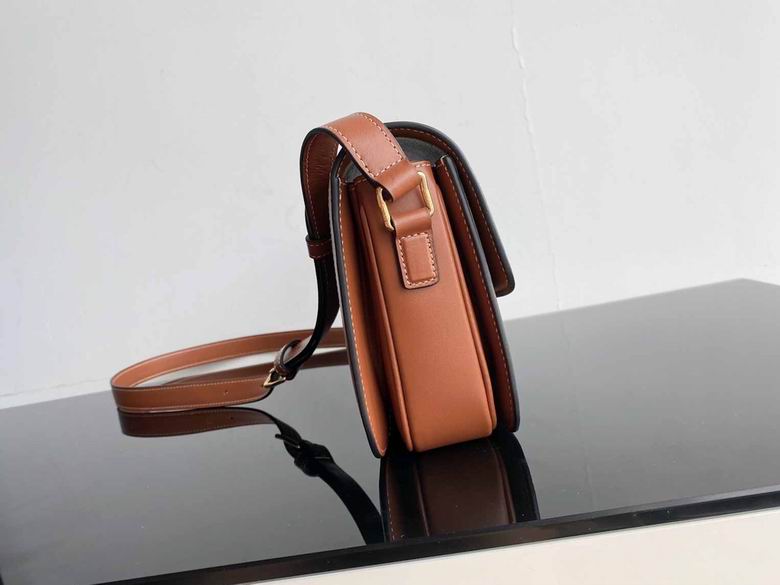 CLNE-Bags - Strap Story - 055