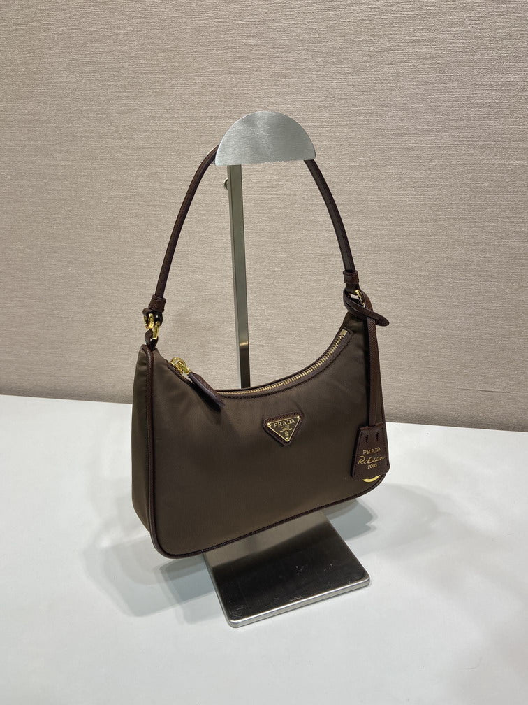 PRD-Bags - Strap Story - 1945
