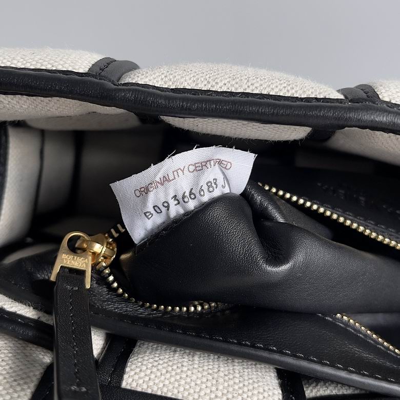 BTVA-Bags - Strap Story - 175