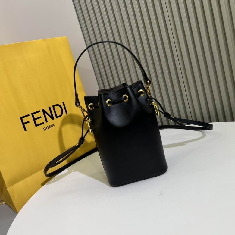 FDNI-Bags - Strap Story - 051