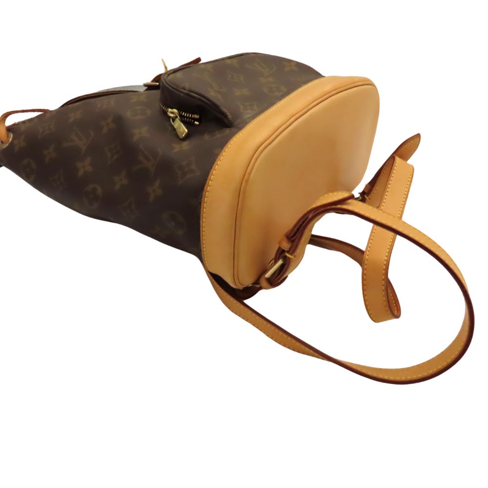 StrapStory - Backpack 1117