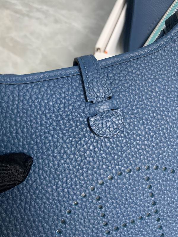 HMSM-Bags - Strap Story - 083