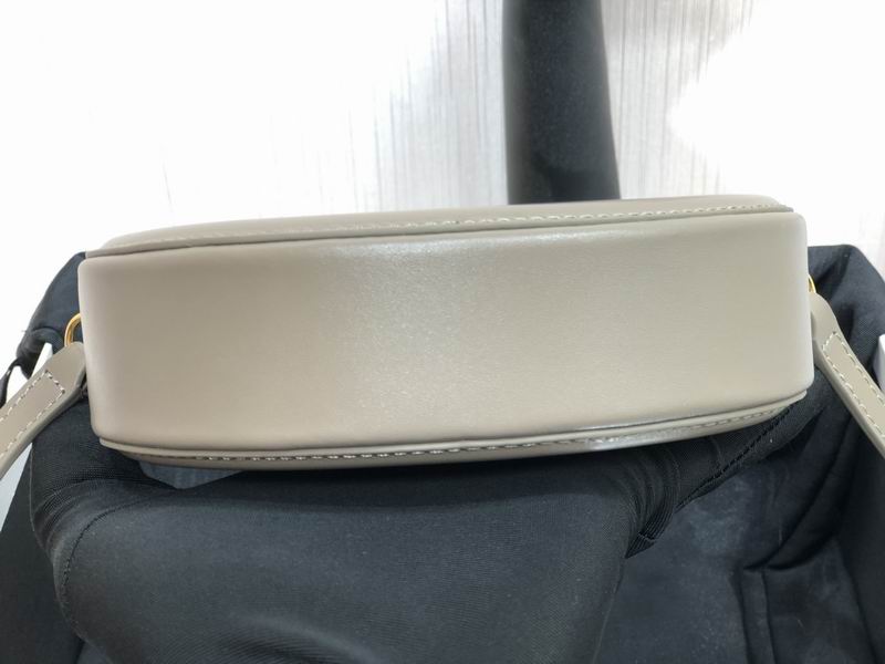 CLNE-Bags - Strap Story - 640