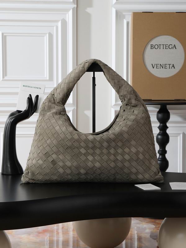 BTVA-Bags - Strap Story - 540