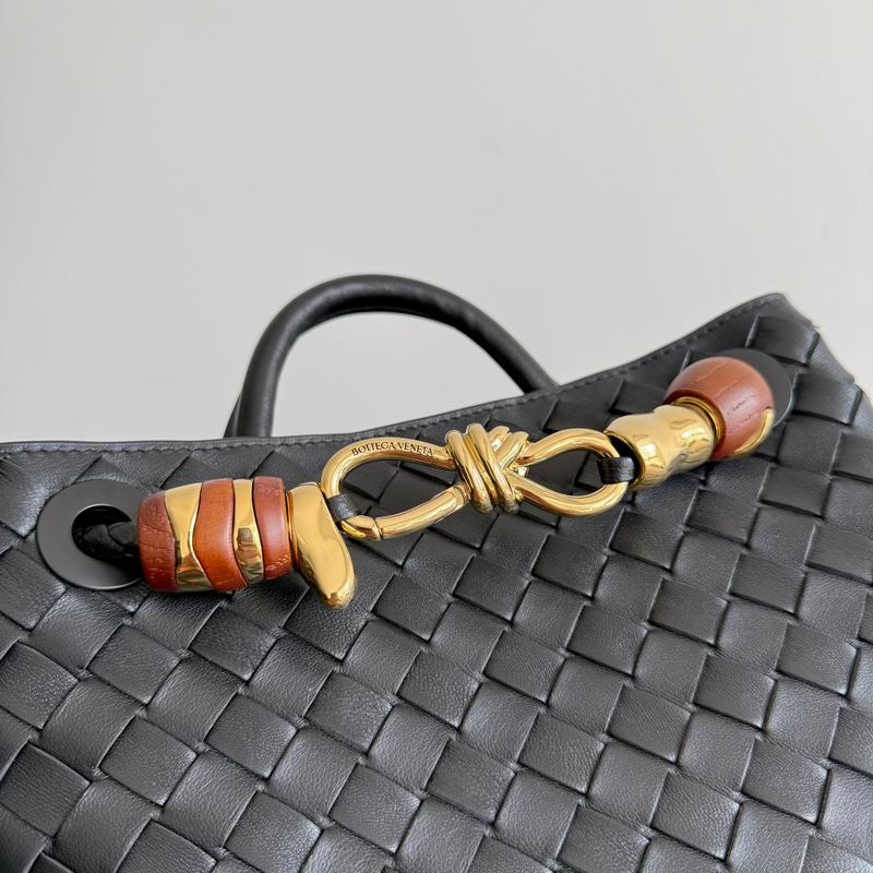 BTVA-Bags - Strap Story - 316