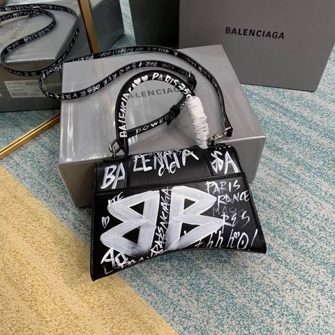 BLGA-Bags - Strap Story - 139