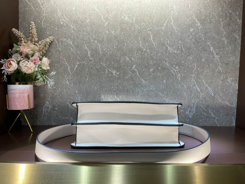 FDNI-Bags - Strap Story - 412