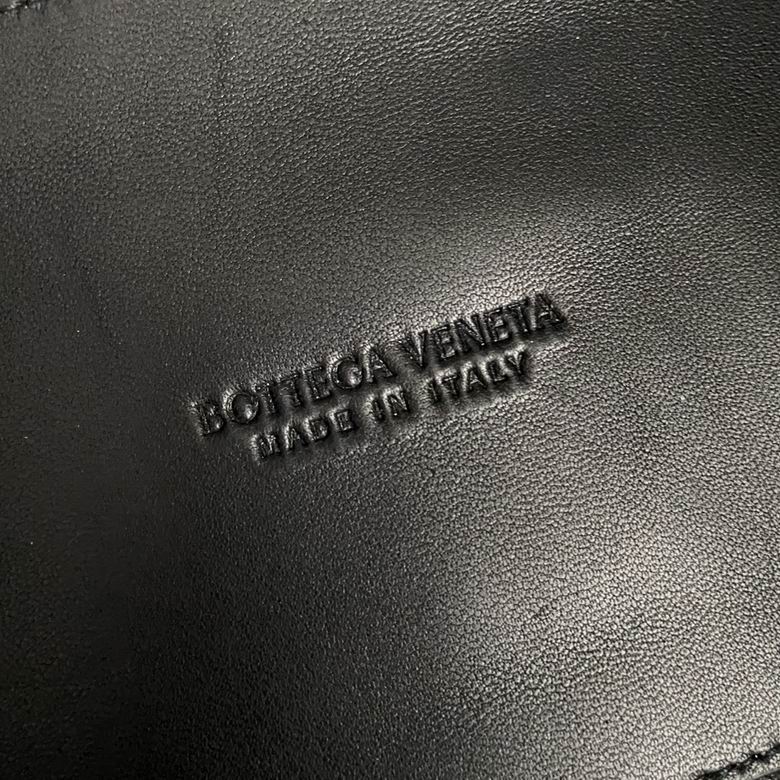 BTVA-Bags - Strap Story - 097