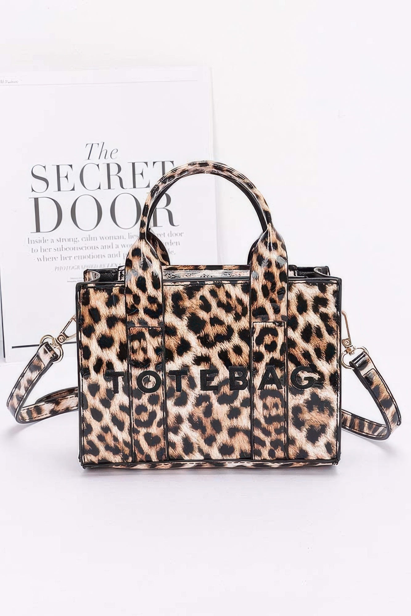 StrapStory - Tote Bag 2234