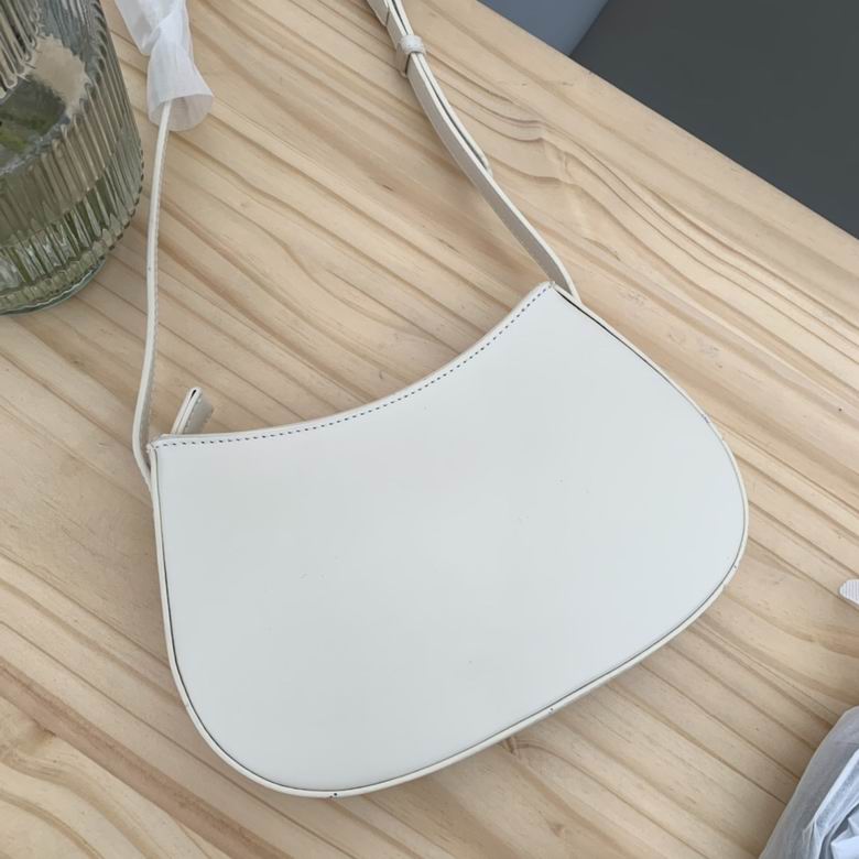 CLNE-Bags - Strap Story - 205