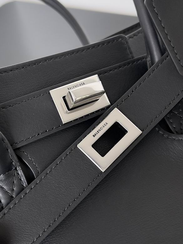 BLGA-Bags - Strap Story - 700