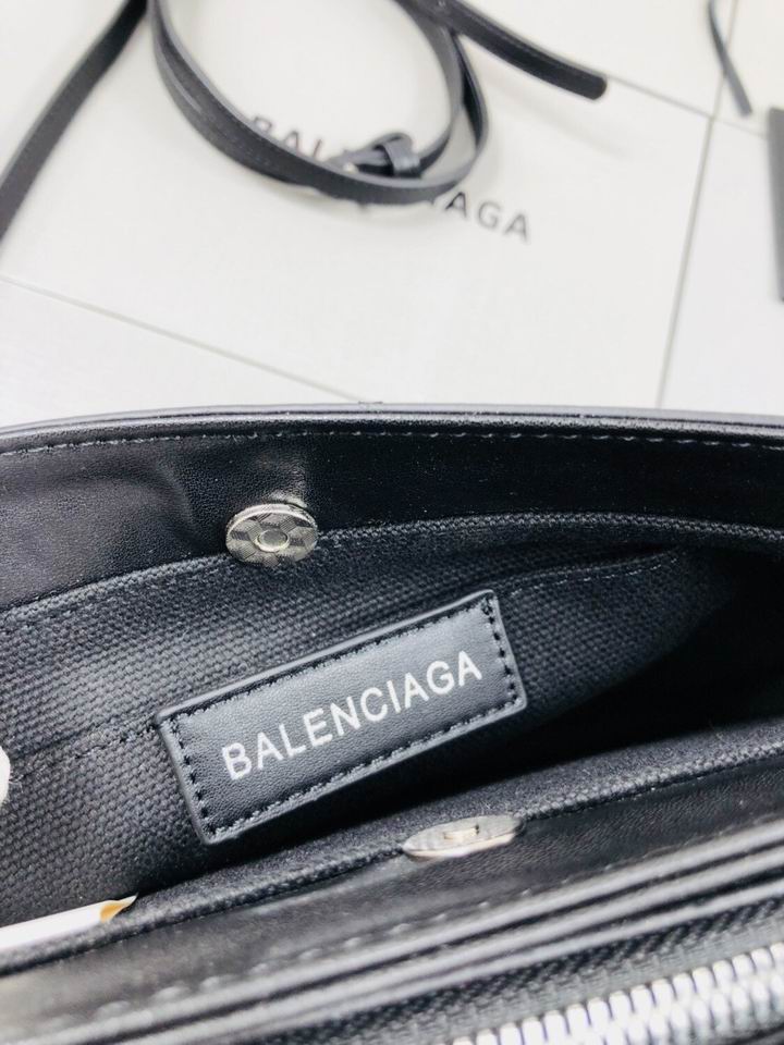 BLGA-Bags - Strap Story - 132