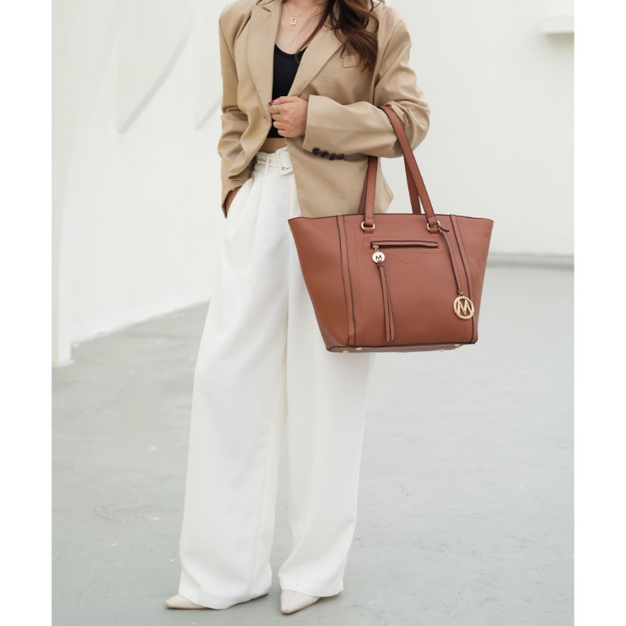 StrapStory - Tote Bag 257