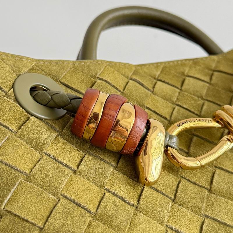 BTVA-Bags - Strap Story - 350