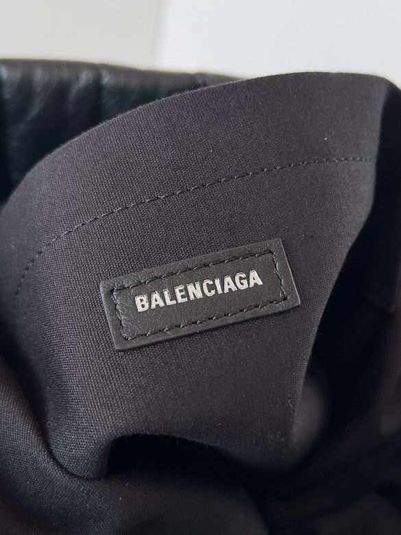 BLGA-Bags - Strap Story - 303
