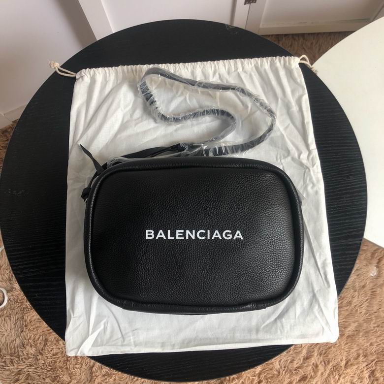 BLGA-Bags - Strap Story - 054