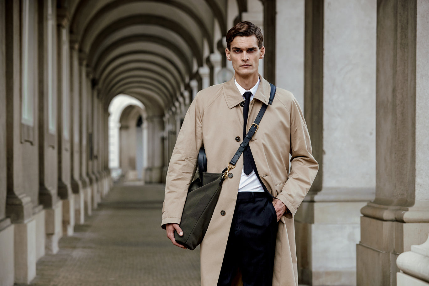 Shopper - Khaki/Black