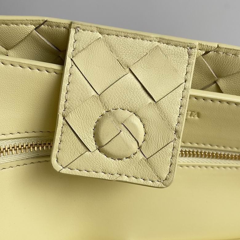 BTVA-Bags - Strap Story - 113