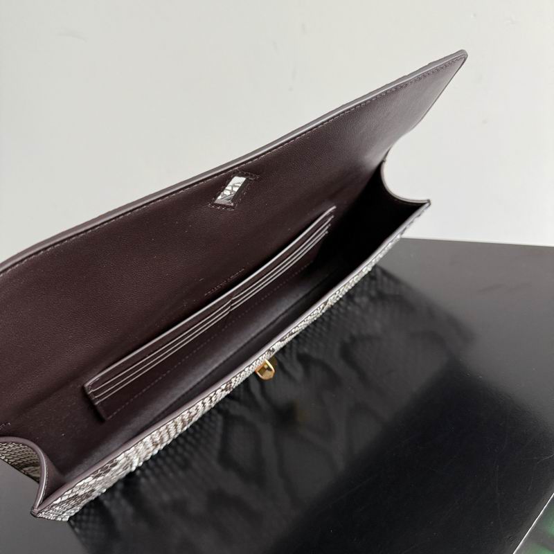 BTVA-Bags - Strap Story - 607