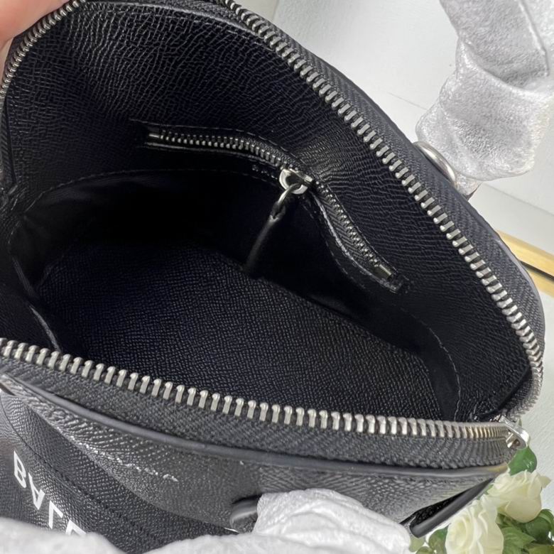 BLGA-Bags - Strap Story - 200