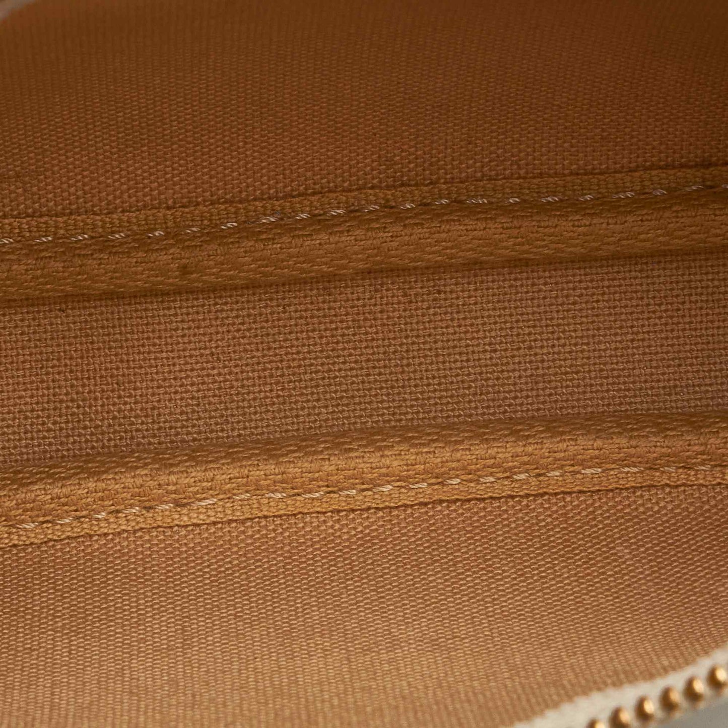 StrapStory - Wristlet 592