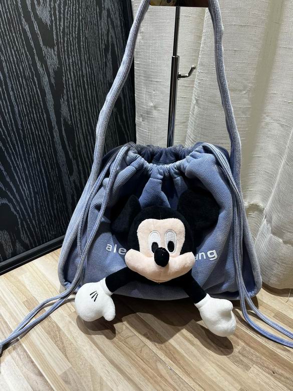 AXWG-Bag - Strap Story - 001