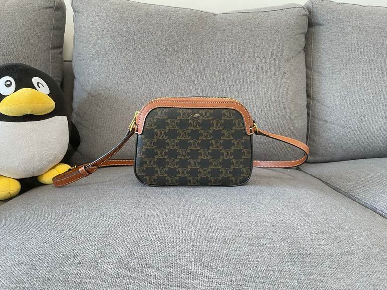 CLNE-Bags - Strap Story - 200