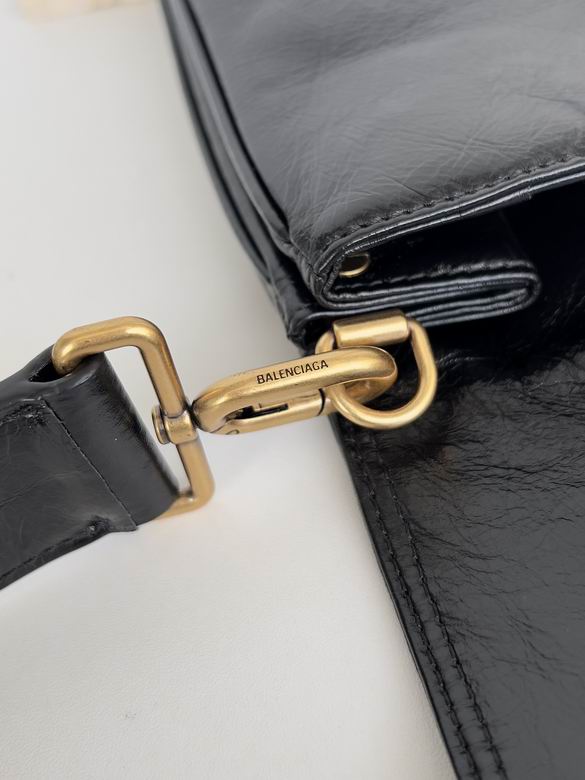 BLGA-Bags - Strap Story - 301