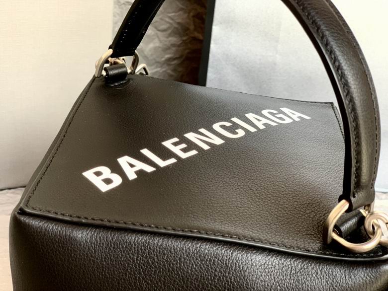 BLGA-Bags - Strap Story - 204