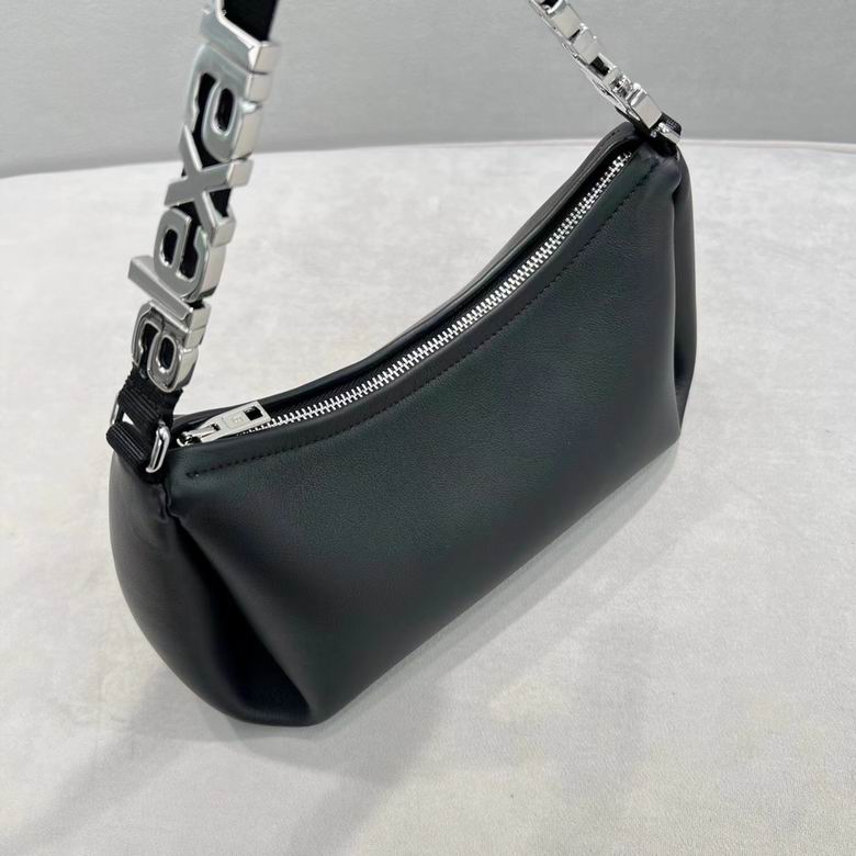 AXWG-Bag - Strap Story - 008
