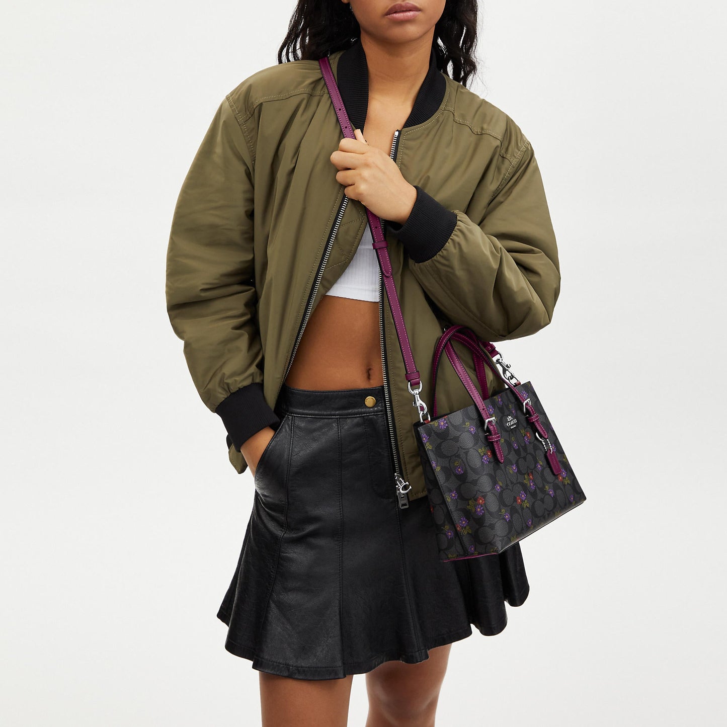 StrapStory - Tote Bag 402