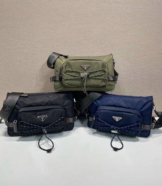 PRD-Bags - Strap Story - 1961