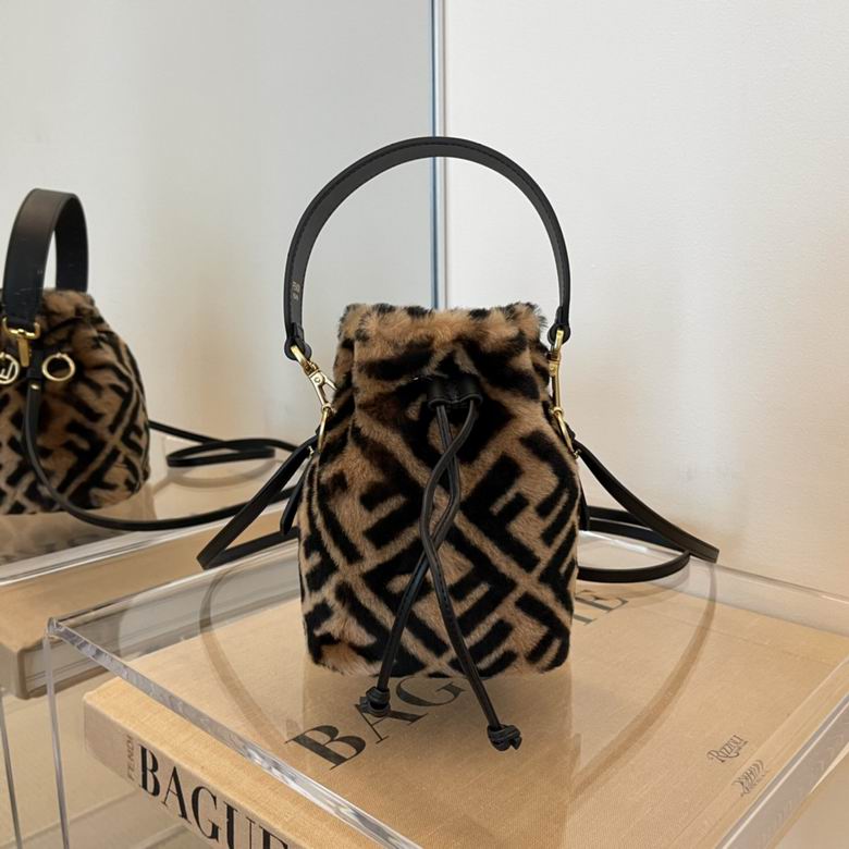 FDNI-Bags - Strap Story - 572