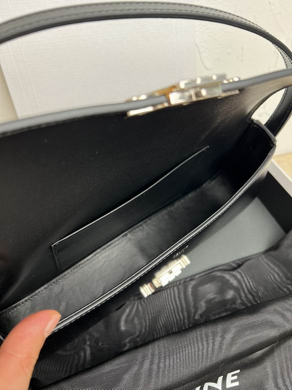 CLNE-Bags - Strap Story - 097