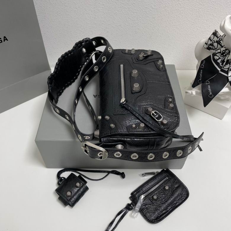 BLGA-Bags - Strap Story - 124