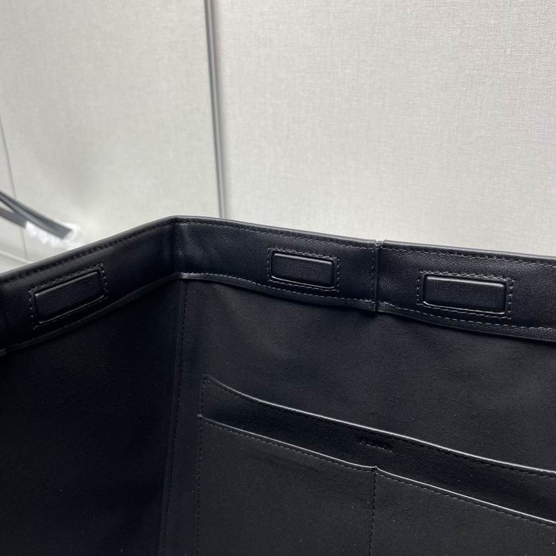 FDNI-Bags - Strap Story - 029