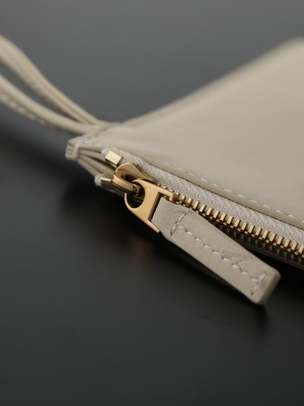 BTVA-Bags - Strap Story - 571