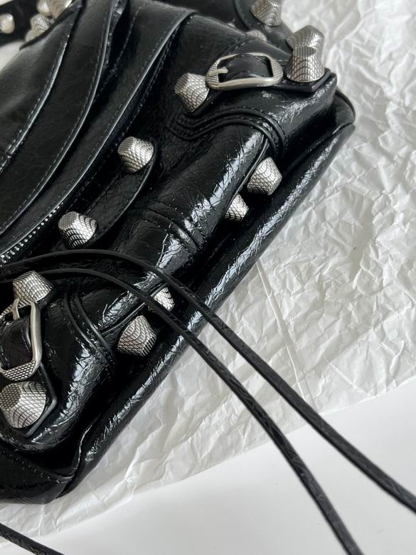 BLGA-Bags - Strap Story - 093