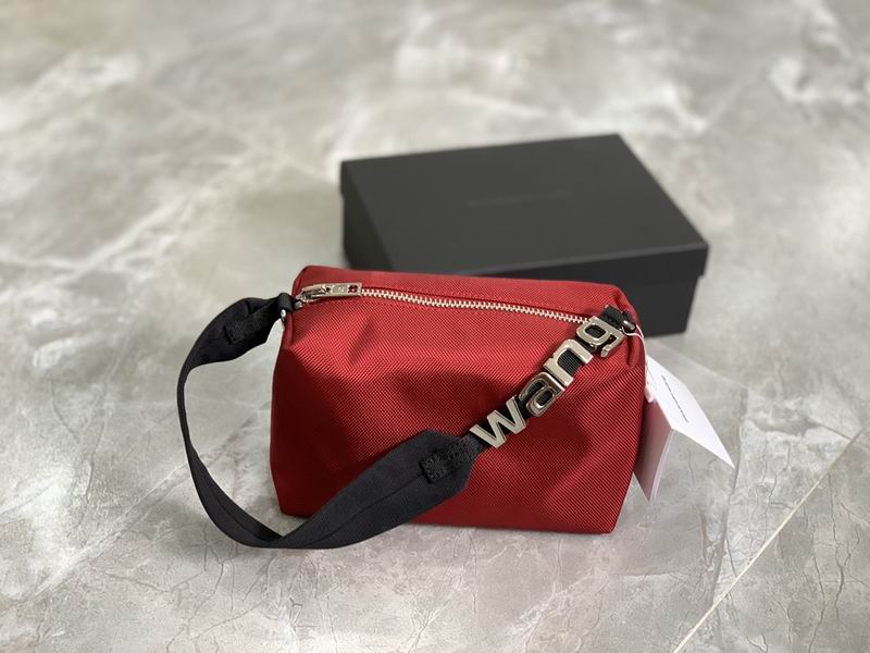 AXWG-Bag - Strap Story - 005