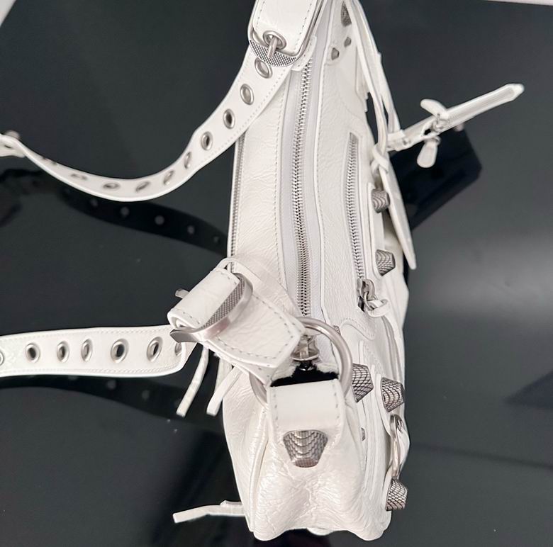 BLGA-Bags - Strap Story - 370