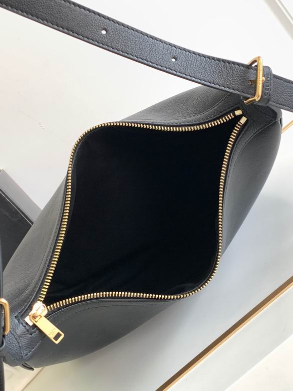 CLNE-Bags - Strap Story - 620