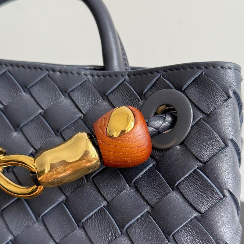 BTVA-Bags - Strap Story - 330