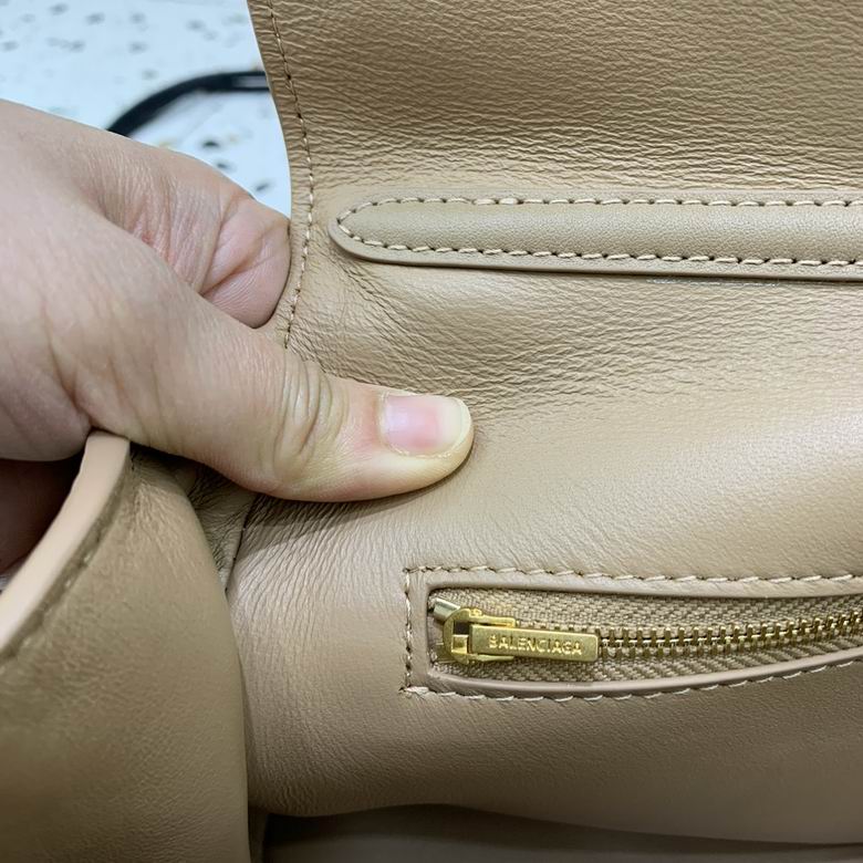 BLGA-Bags - Strap Story - 686