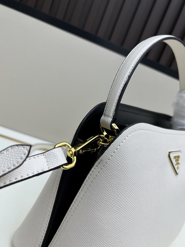 PRD-Bags - Strap Story - 1924