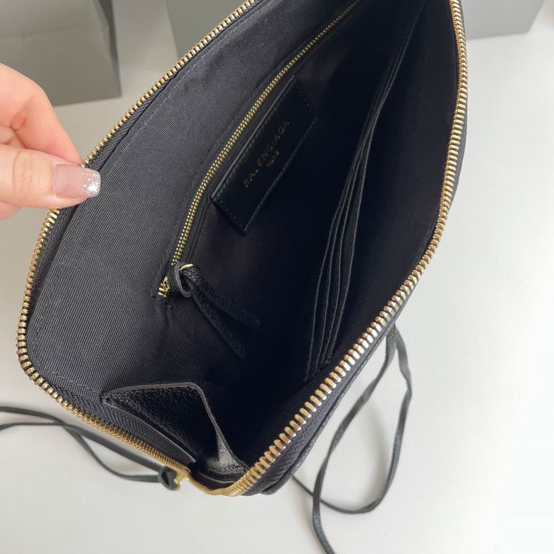 BLGA-Bags - Strap Story - 056