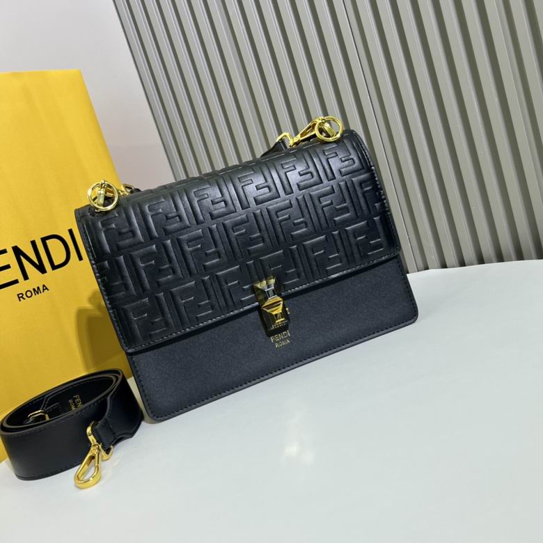 FDNI-Bags - Strap Story - 086